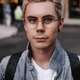 A_smart_man_official